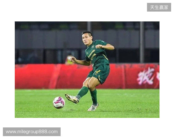 梁诺恒：父亲身体不好希望踢港超照顾他，盼浙江队能拿中超冠军